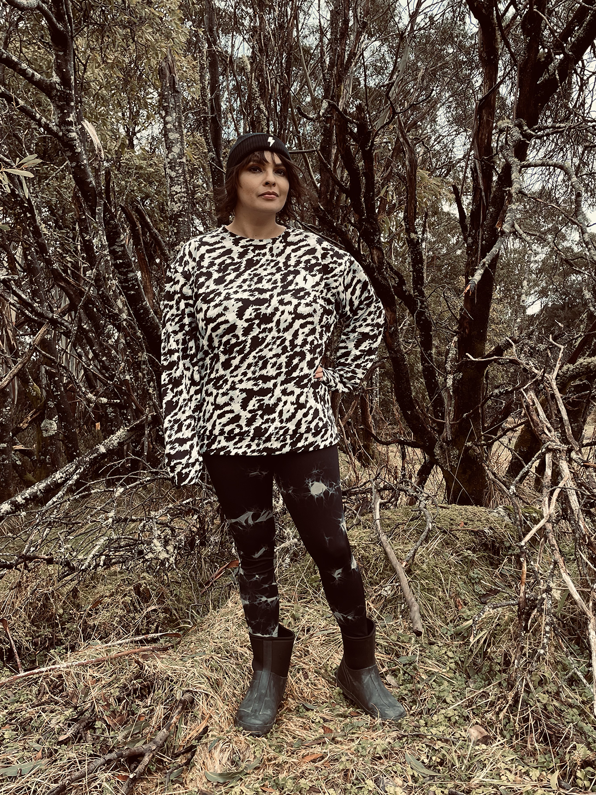 DONNA BUANG CUSTOM SNOW SWEATER