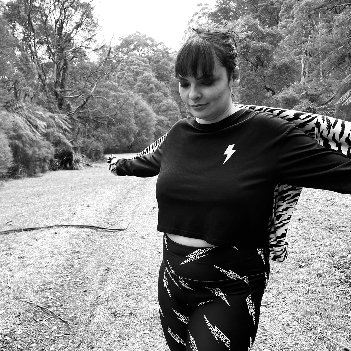ENVY REBELLE LIGHTNING CUSTOM LEGGINGS