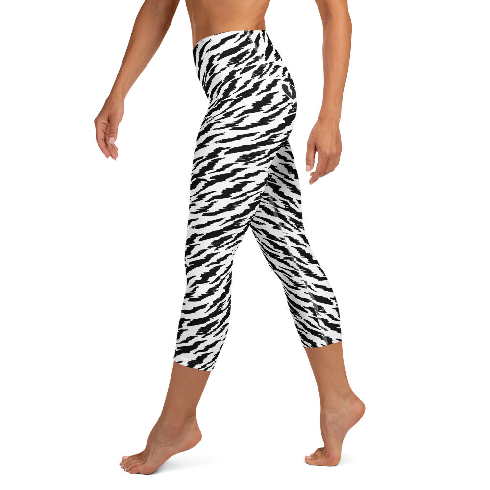 WHITE TIGER LIGHTNING CUSTOM CAPRI LEGGINGS
