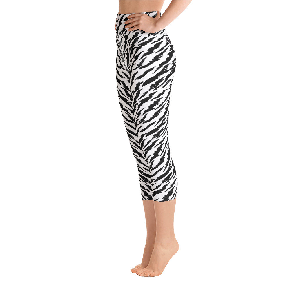 WHITE TIGER LIGHTNING CUSTOM CAPRI LEGGINGS