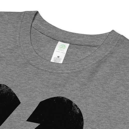 DISTRESSED HEART CUSTOM ORGANIC TEE ♡