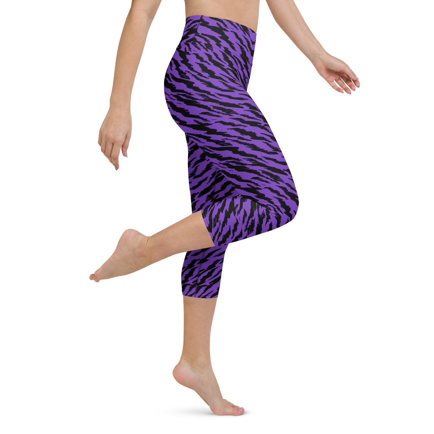 PURPLE TIGER-LIGHTNING CUSTOM CAPRI LEGGINGS